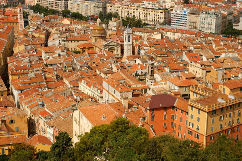 Über den Dächern von Nizza